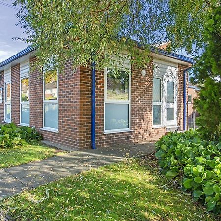 Brand New 1-Bed Flat With Free Parking Villa Nottingham Buitenkant foto