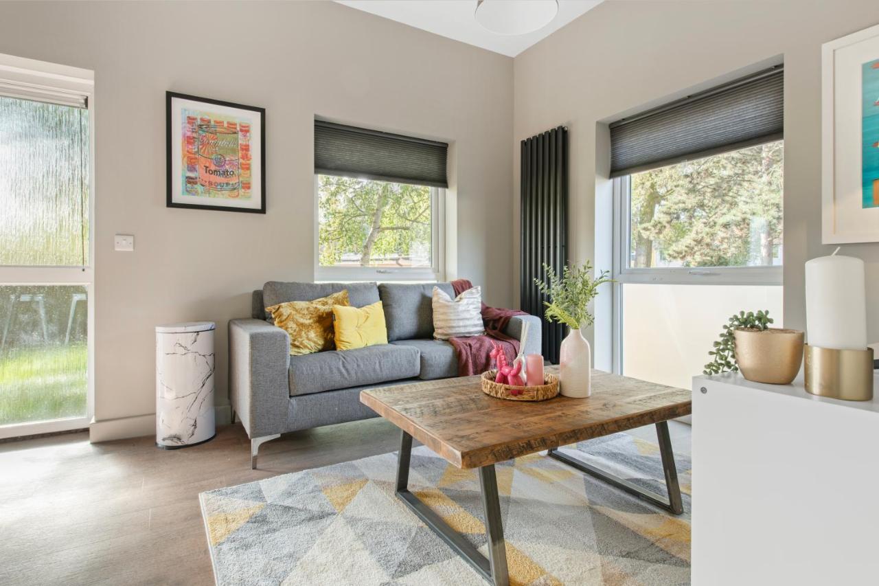 Brand New 1-Bed Flat With Free Parking Villa Nottingham Buitenkant foto